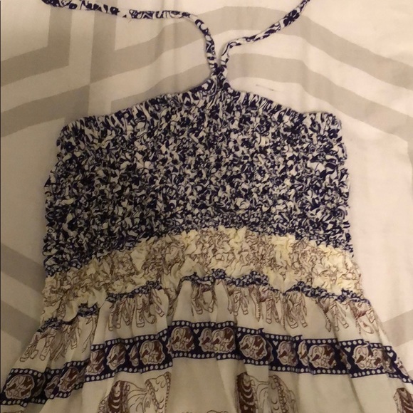 elephant patterned flowy top - Picture 2 of 3